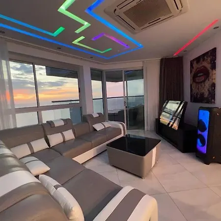 Guest Friendly 3 Bedroom Beachfront Apartamento Cartagena
