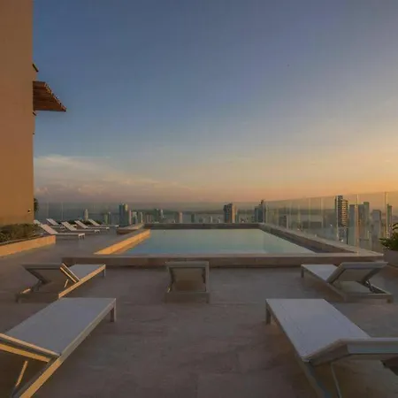 Guest Friendly 3 Bedroom Beachfront Apartamento Cartagena